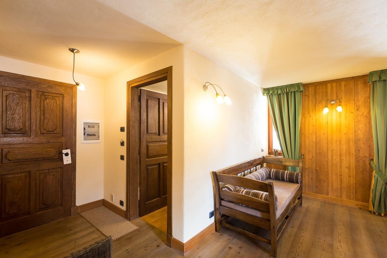 Hotel Lyshaus Gressoney-Saint-Jean Rom bilde